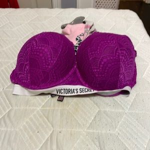 Victoria’s Secret Bra